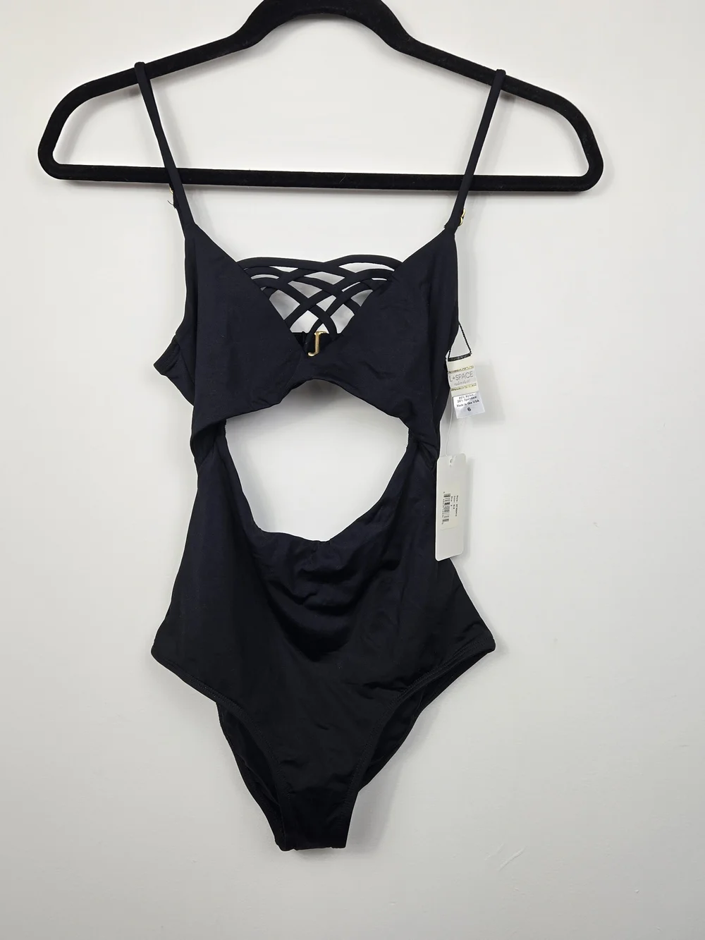 L*Space Black Cutout Madie One Piece Swimsuit NWT Strappy Resort 6 Quiet Luxury - Picture 4 of 9